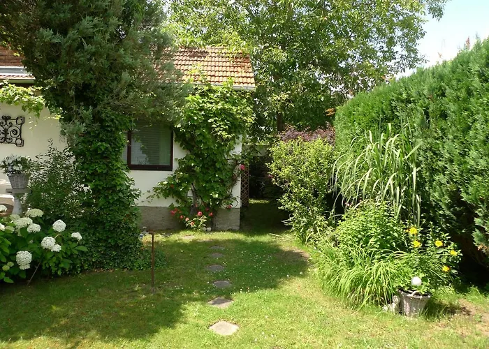 gemütliches Gästehaus Berlin Bohnsdorf, nähe Flughafen Schönefeld